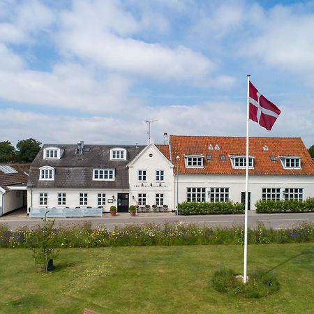 Rodvig Kro Og Badehotel Exterior photo