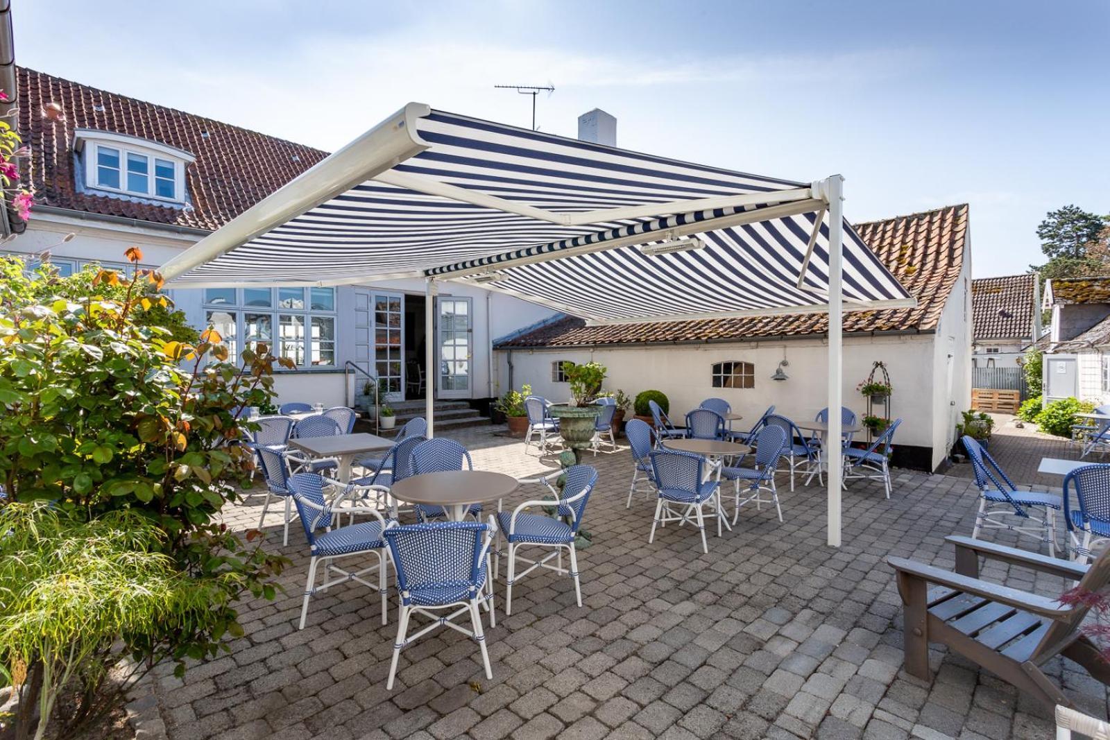 Rodvig Kro Og Badehotel Exterior photo