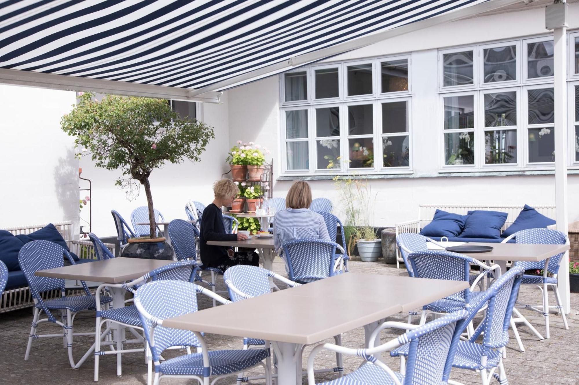 Rodvig Kro Og Badehotel Exterior photo