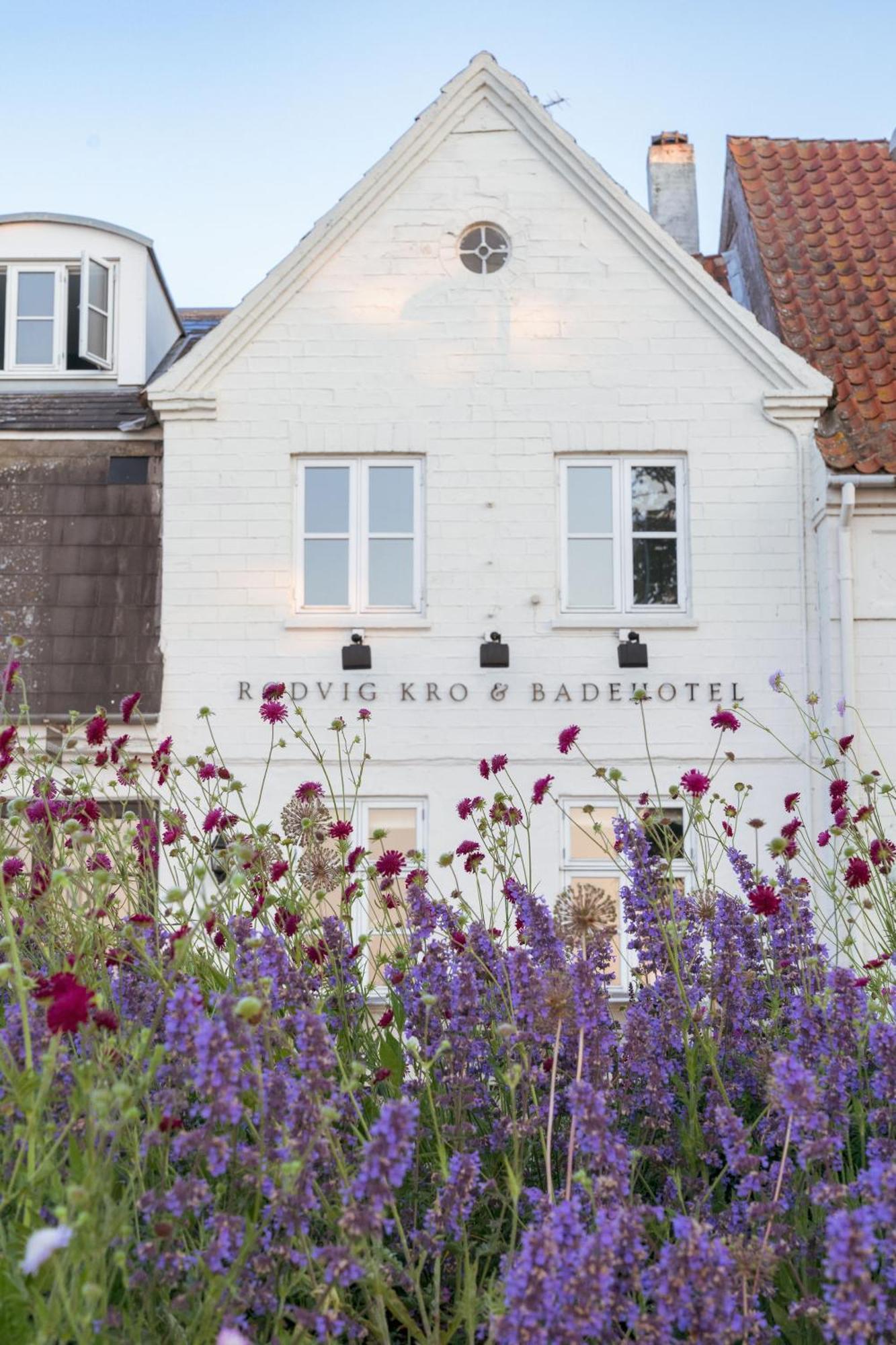 Rodvig Kro Og Badehotel Exterior photo